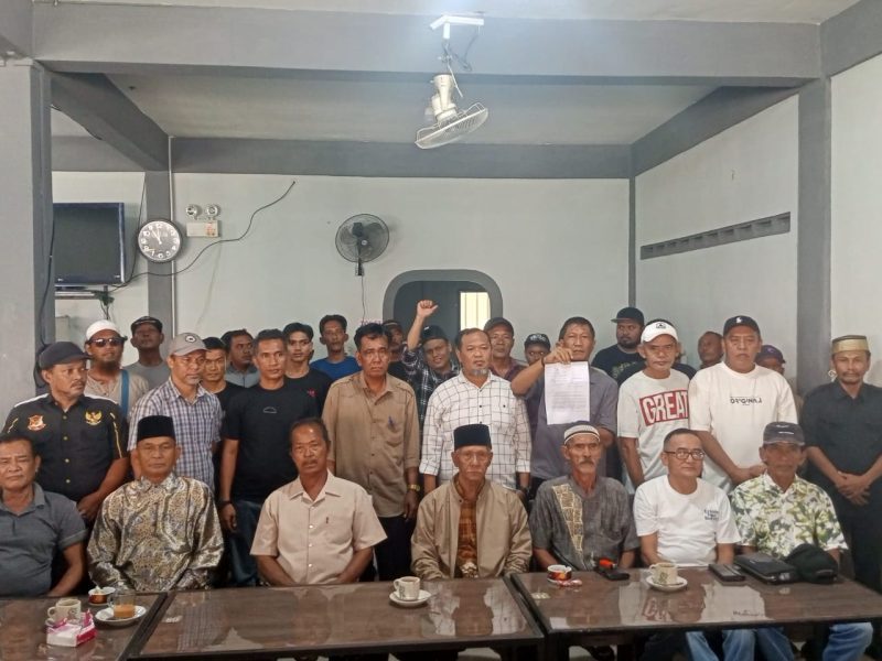 Konferensi pers perwakilan masyarakat