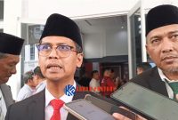 Bupati Karimun, Ing H. Iskandarsyah bersama Wakil Bupati Karimun, Rocky Marciano Bawole, S.Sos.