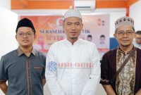 Ketua DPD PKS Karimun, Suryadi saat memberikan keterangan pers.