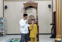 Bupati Karimun, Ing H. Iskandarsyah membiasakan hal yang baik pada anak-anak akan menjadi model hidup mereka ke depan.