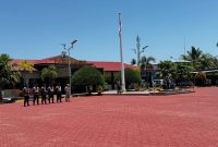Wakapolres Karimun Kompol Salahuddin, S.I.K., M.H., Pimpin Apel Siaga Malam Takbiran Idul Fitri 1447 H