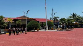 Wakapolres Karimun Kompol Salahuddin, S.I.K., M.H., Pimpin Apel Siaga Malam Takbiran Idul Fitri 1447 H