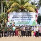 PT Timah Tbk Bersama Masyarakat Kerja Bakti Membersihkan Pantai Asmara Dewi dalam rangka Hari Lingkungan Hidup Sedunia.