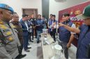 ‎Satresnarkoba Polres Karimun lakukan pemusnahan barang bukti dengan cara diblender, dihancurkan dengan alat berat, kemudian direbus menggunakan air panas.