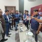 ‎Satresnarkoba Polres Karimun lakukan pemusnahan barang bukti dengan cara diblender, dihancurkan dengan alat berat, kemudian direbus menggunakan air panas.